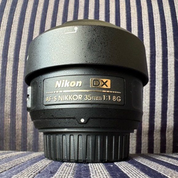 NIKON AF-S DX NIKKOR 35mm F1.8 G Wide Angle Lens JAPAN